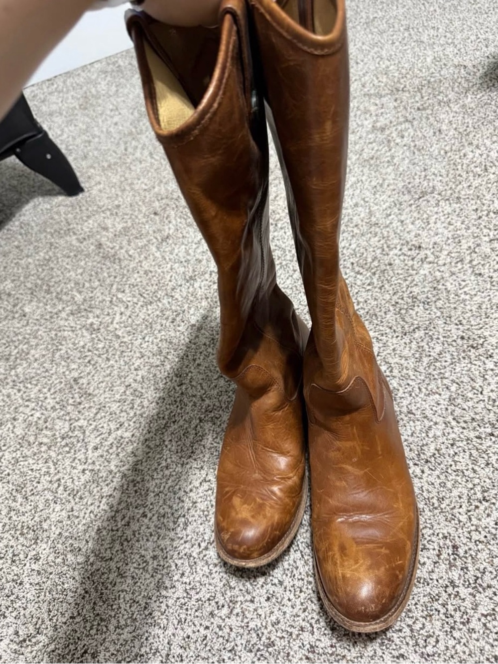 FRYE AND CO. Tall Leather Riding Boots - Chestnut Brown